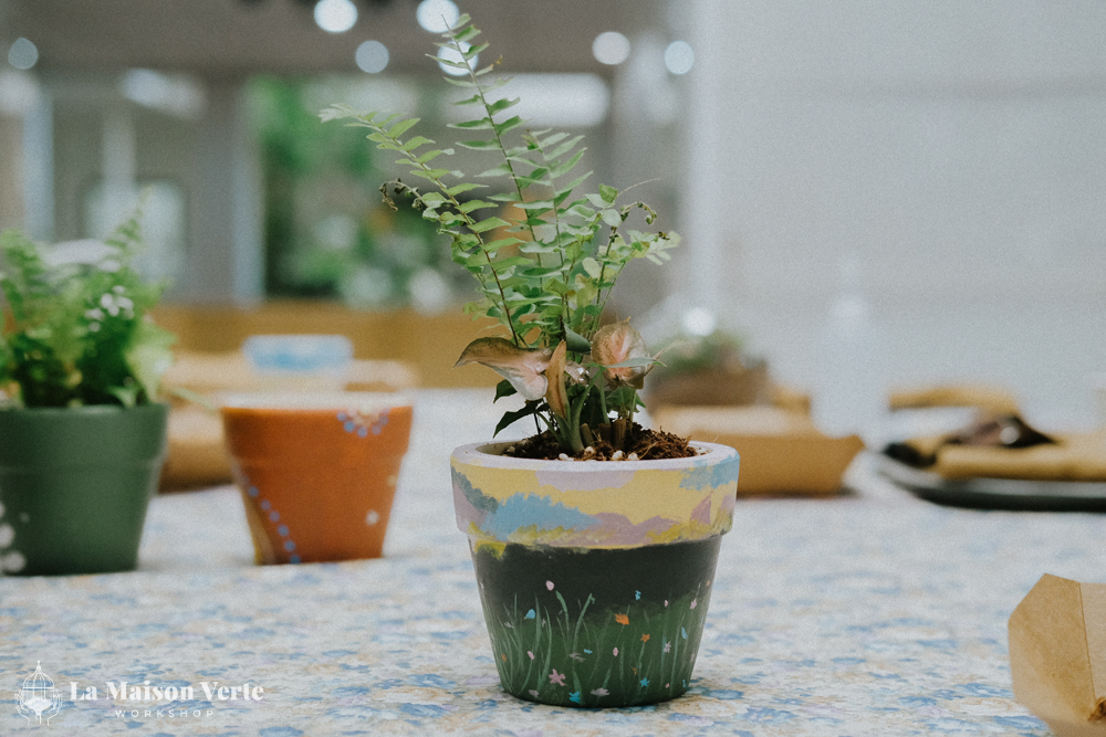 Pot Painting Workshop - La Maison Verte Workshop